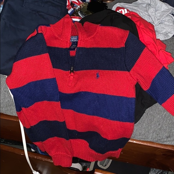 Boys sweater - Picture 1 of 2